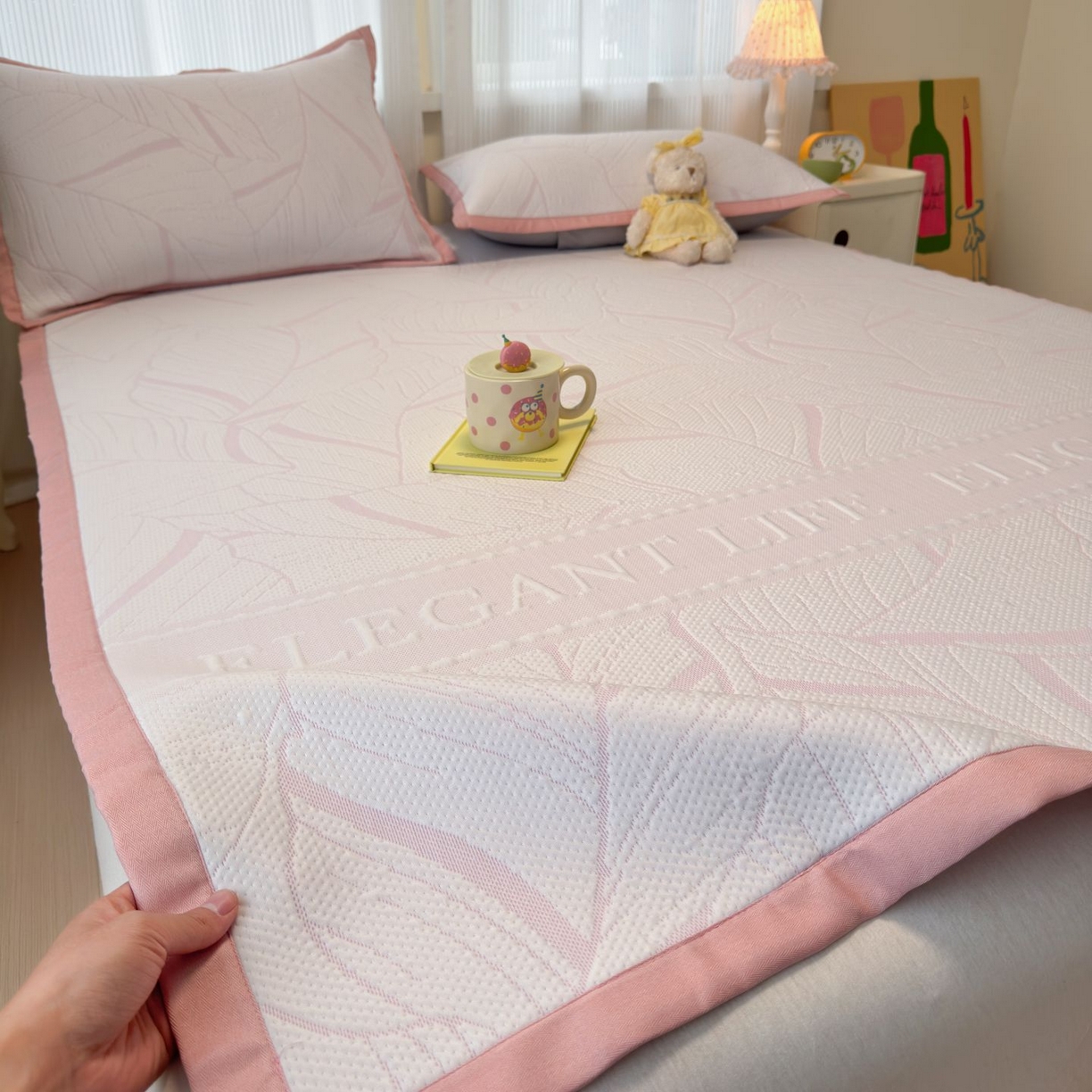 91家纺网 家纺一手货源 找家纺 （总）亿梵家居 2026春夏新款冰豆豆PE高分子凉席