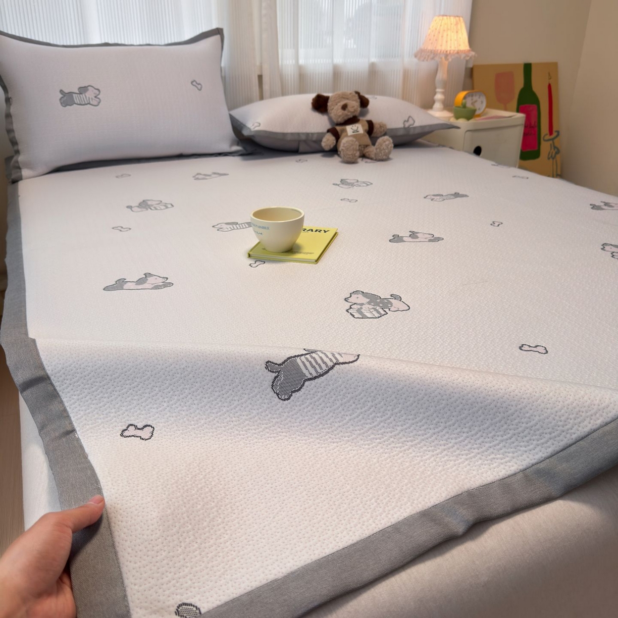 亿梵家居 2026春夏新款冰豆豆PE高分子凉席 狗狗派对-粉