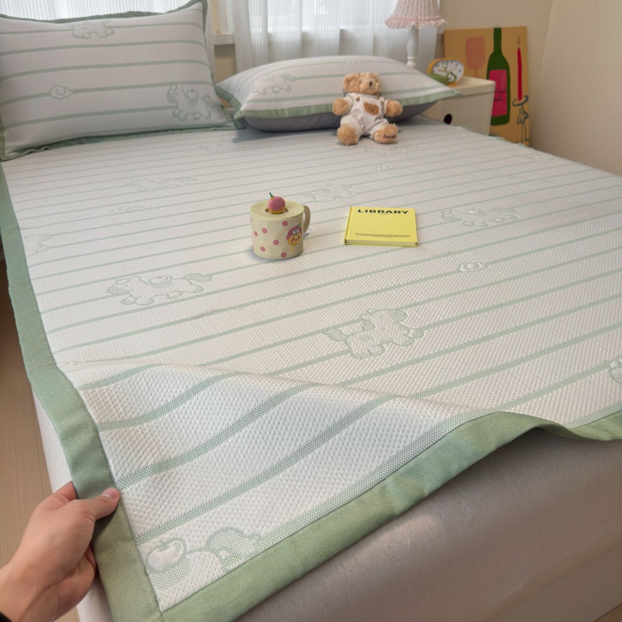 亿梵家居 2026春夏新款冰豆豆PE高分子凉席 幸运小马-绿