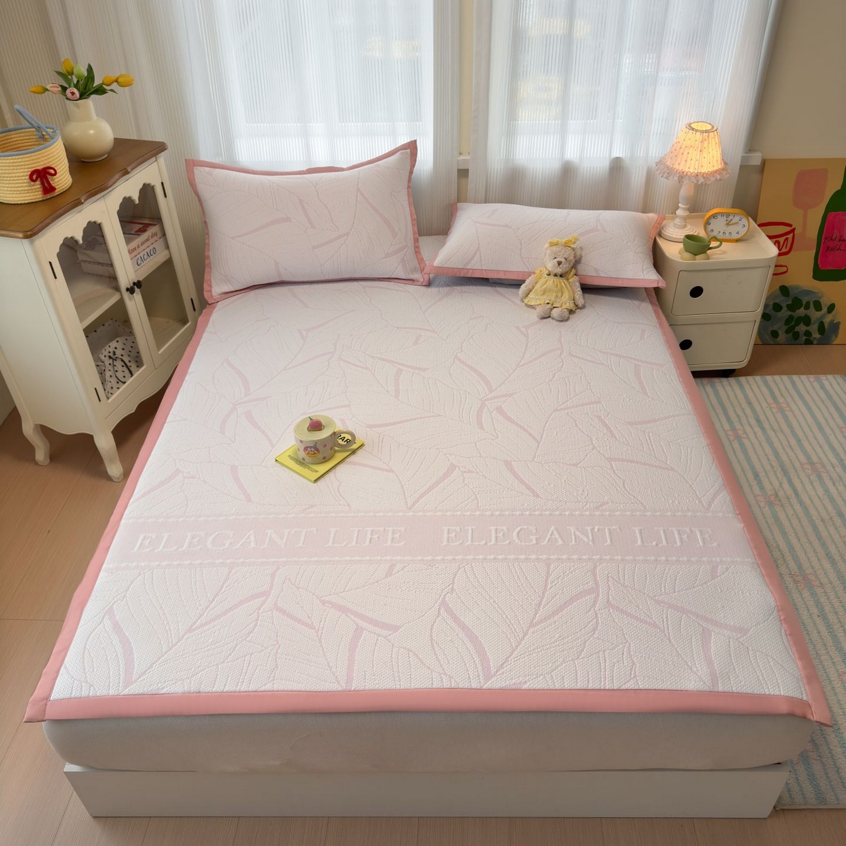 91家纺网 家纺一手货源 找家纺 亿梵家居 2026春夏新款冰豆豆PE高分子凉席 南枫-粉