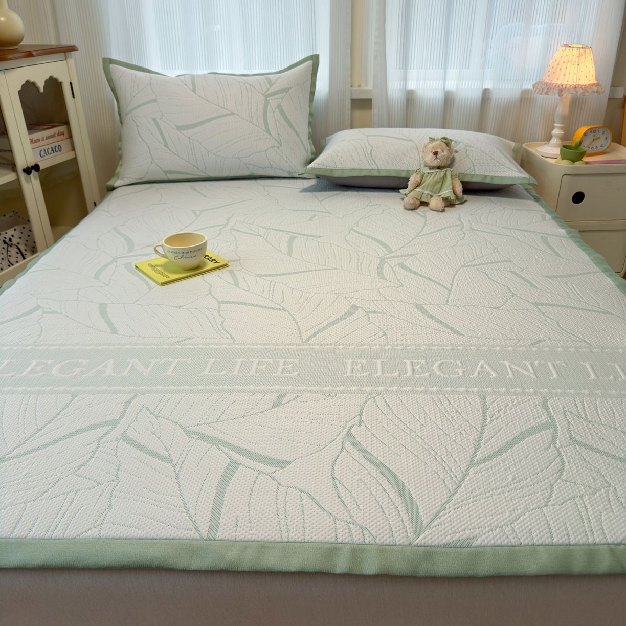 91家纺网 家纺一手货源 找家纺 亿梵家居 2026春夏新款冰豆豆PE高分子凉席 南枫-绿