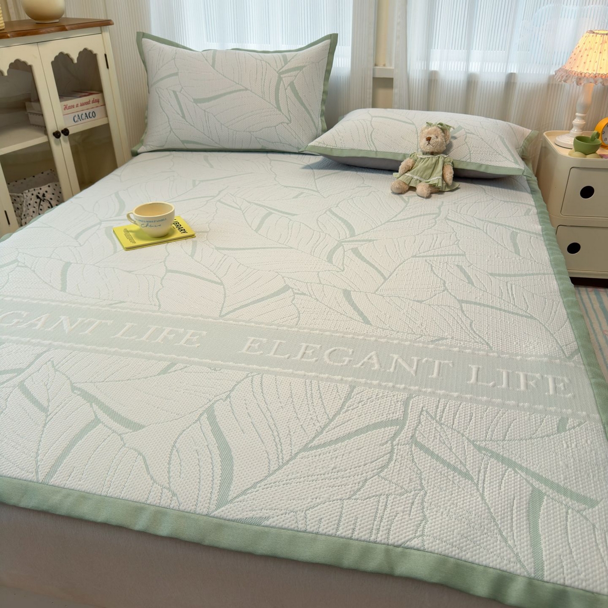 91家纺网 家纺一手货源 找家纺 亿梵家居 2026春夏新款冰豆豆PE高分子凉席 南枫-绿