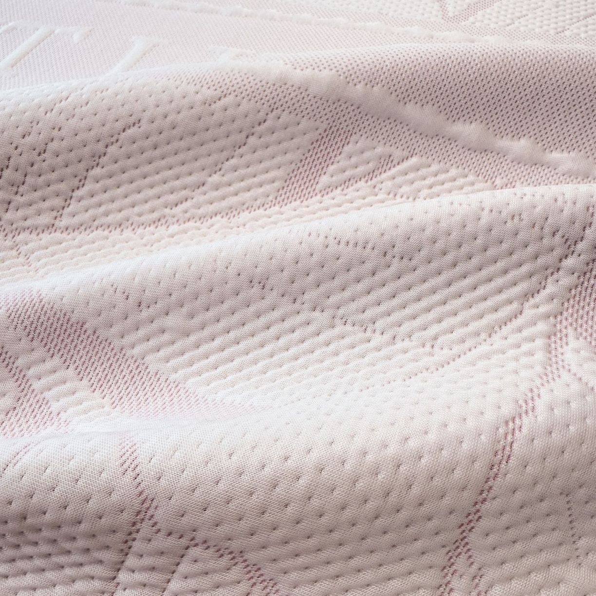 91家纺网 家纺一手货源 找家纺 亿梵家居 2026春夏新款冰豆豆PE高分子凉席 南枫-粉