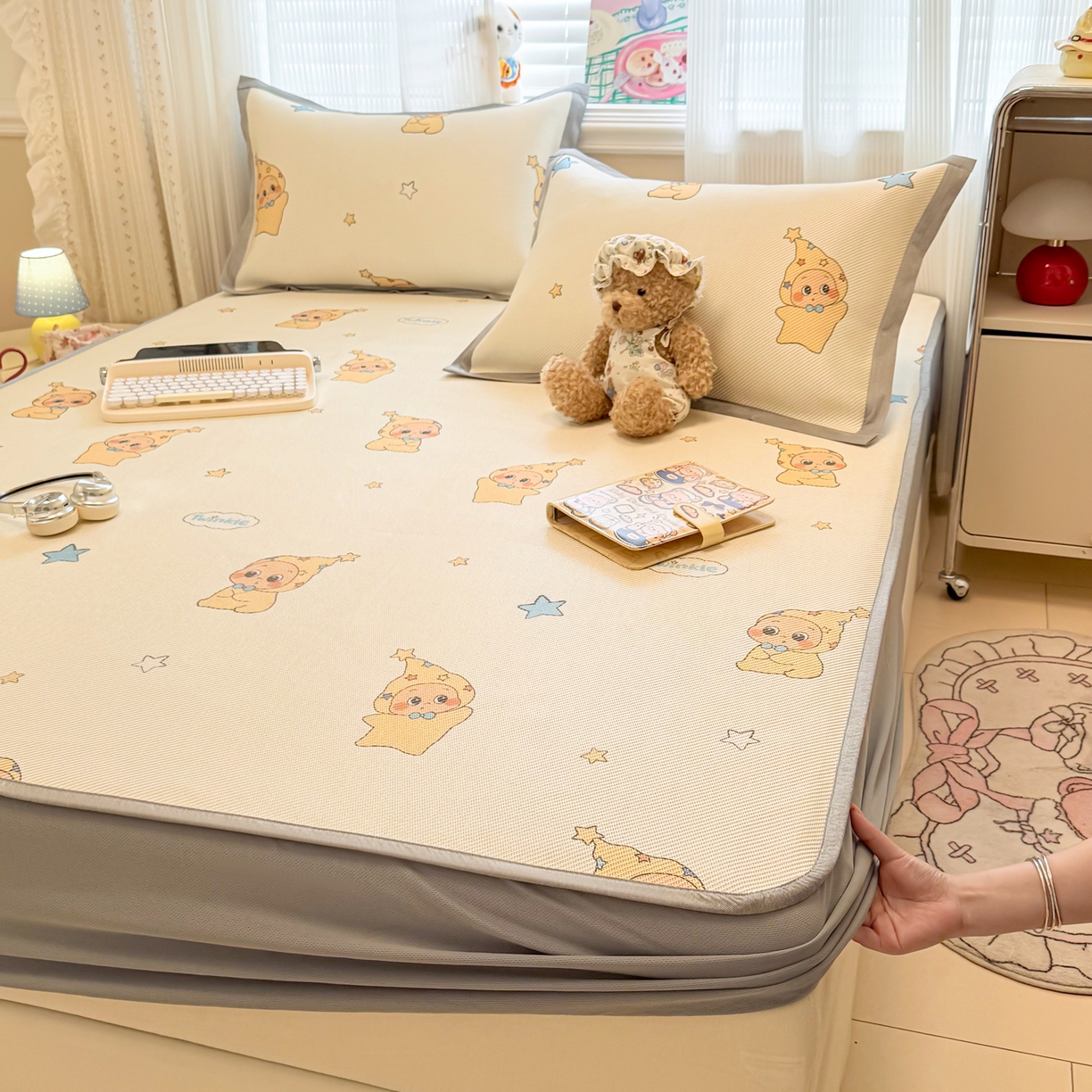 91家纺网 家纺一手货源 找家纺 慕尚家纺 2026新款清新凉感冰藤席床笠款 星星宝宝