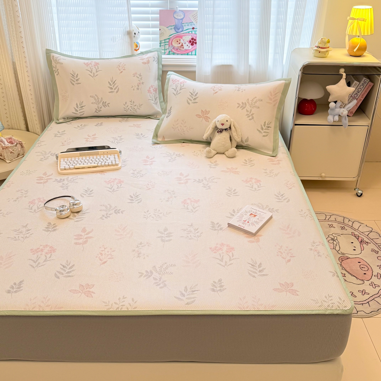 91家纺网 家纺一手货源 找家纺 慕尚家纺 2026新款清新凉感冰藤席床笠款 情人草