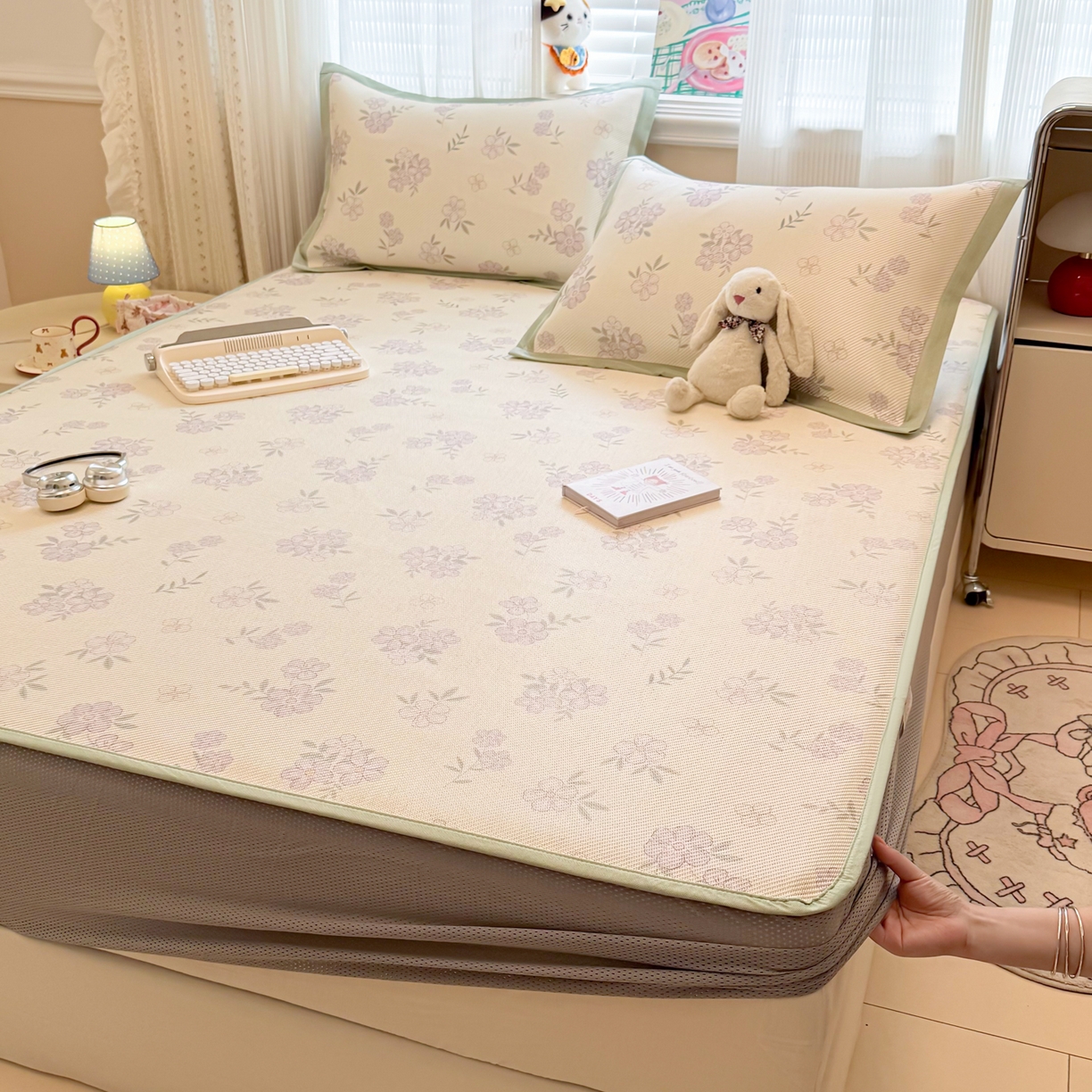 91家纺网 家纺一手货源 找家纺 慕尚家纺 2026新款清新凉感冰藤席床笠款 紫气东来