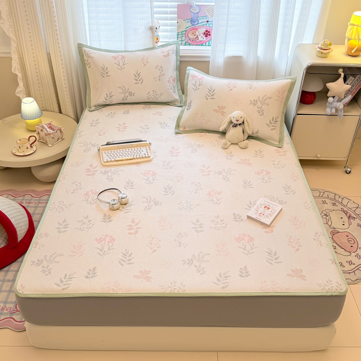 91家纺网 家纺一手货源 找家纺 慕尚家纺 2026新款清新凉感冰藤席床笠款 情人草