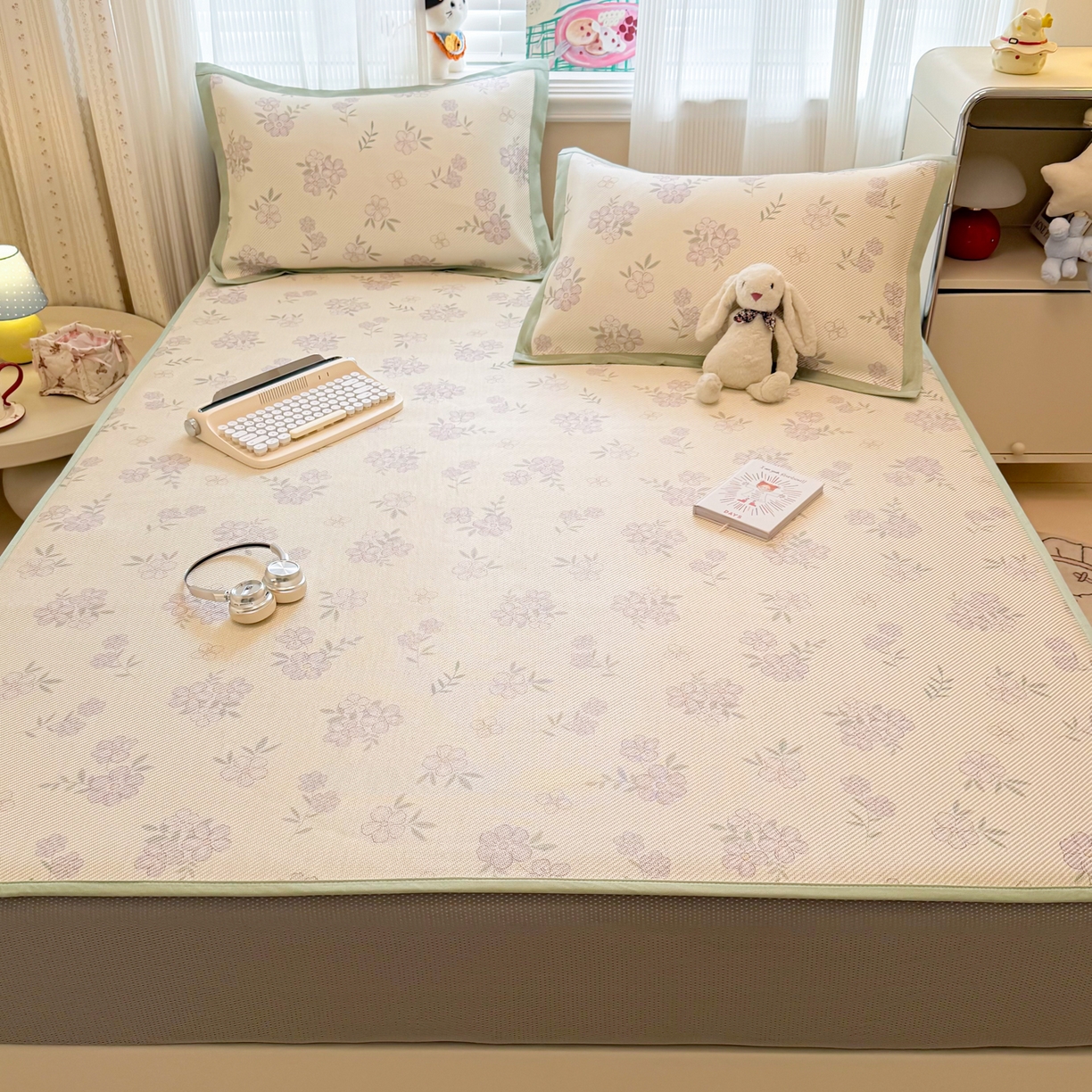 91家纺网 家纺一手货源 找家纺 慕尚家纺 2026新款清新凉感冰藤席床笠款 紫气东来