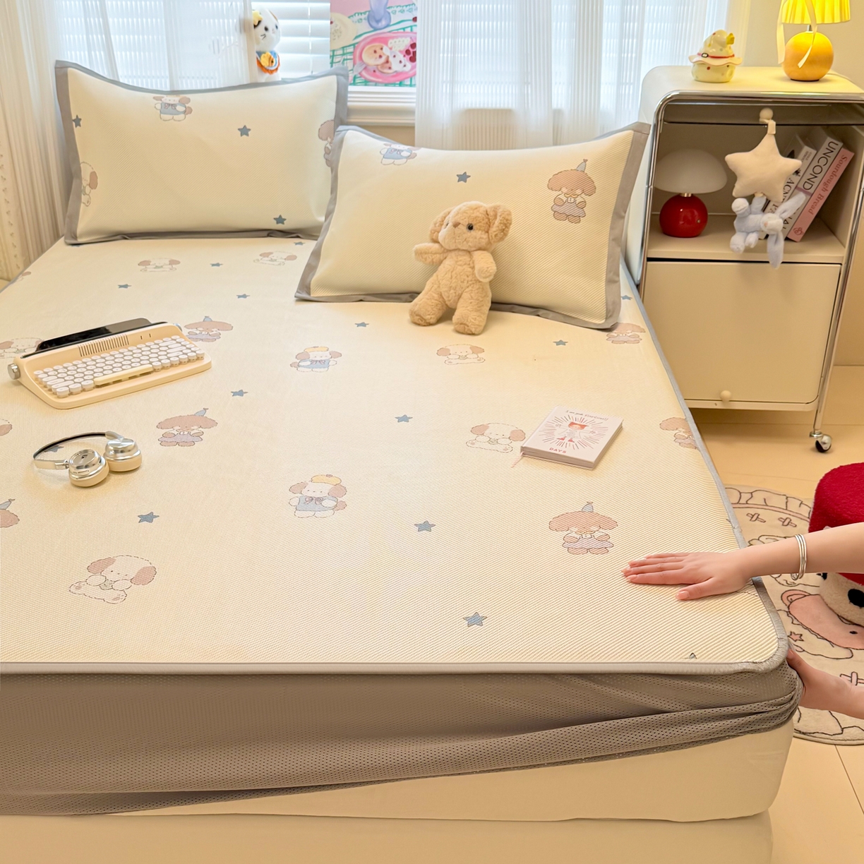 91家纺网 家纺一手货源 找家纺 慕尚家纺 2026新款清新凉感冰藤席床笠款 小毛球