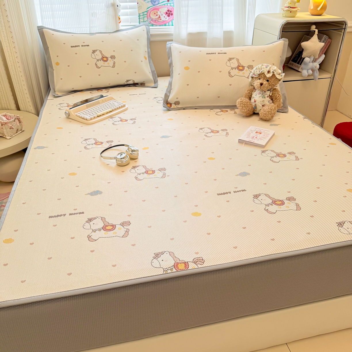 91家纺网 家纺一手货源 找家纺 慕尚家纺 2026新款清新凉感冰藤席床笠款 马踏祥光