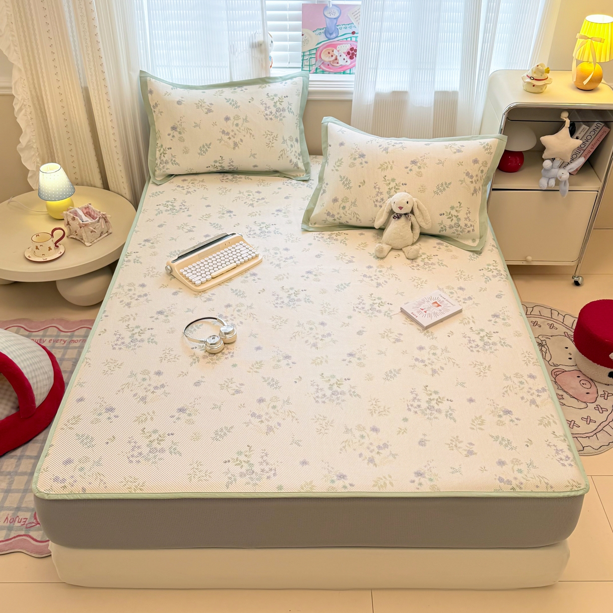 91家纺网 家纺一手货源 找家纺 慕尚家纺 2026新款清新凉感冰藤席床笠款 梦幻紫花