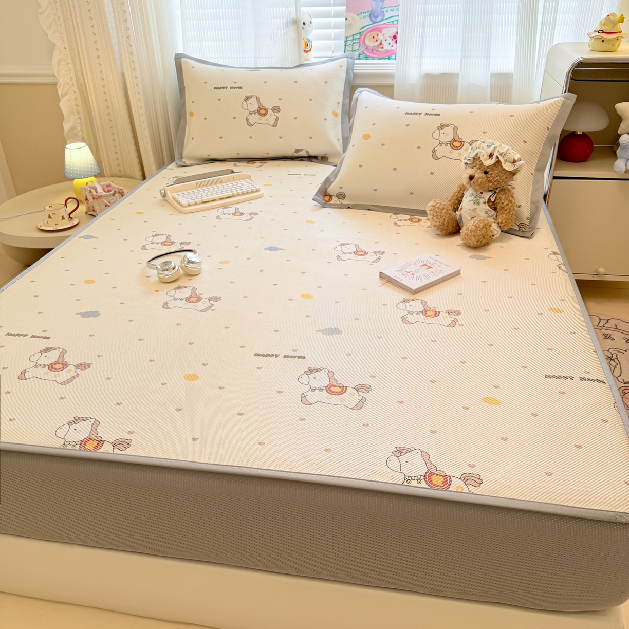 91家纺网 家纺一手货源 找家纺 慕尚家纺 2026新款清新凉感冰藤席床笠款 马踏祥光