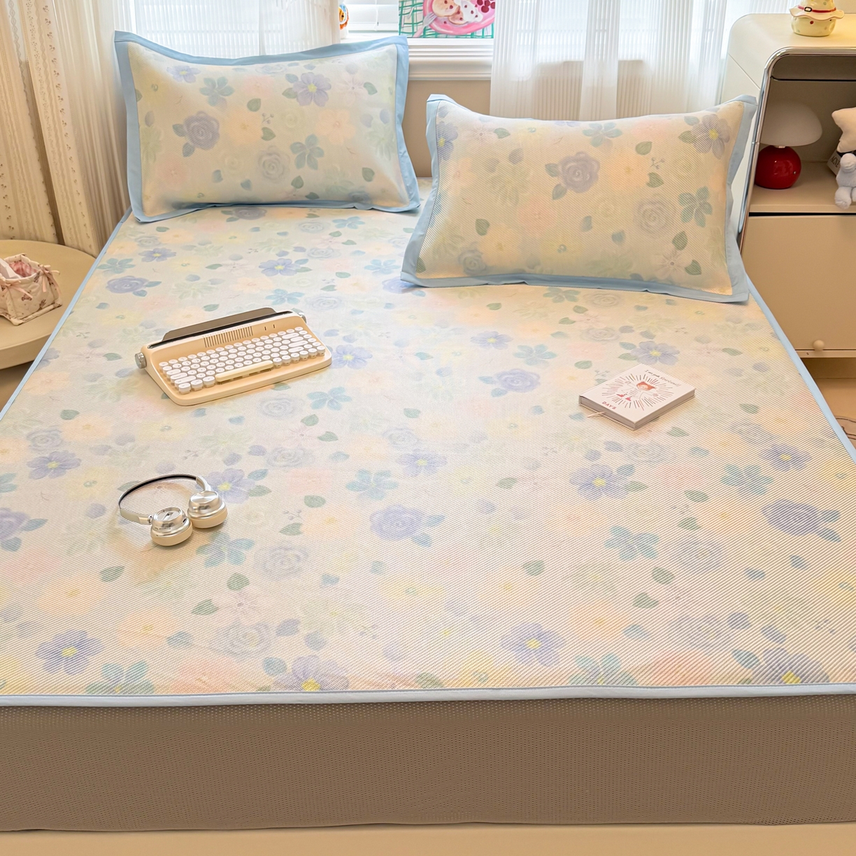 91家纺网 家纺一手货源 找家纺 慕尚家纺 2026新款清新凉感冰藤席床笠款 碎冰蓝