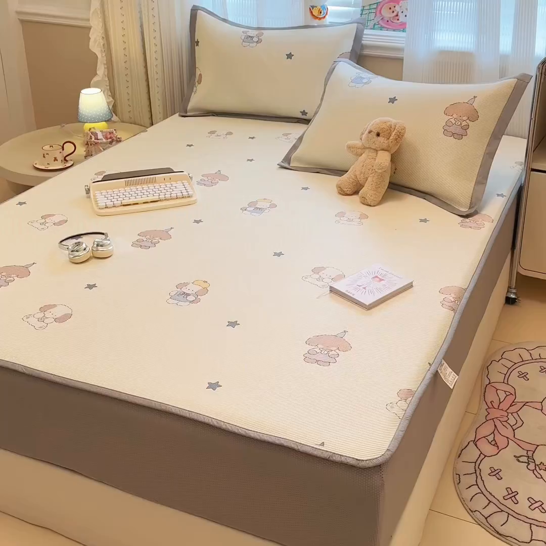 91家纺网 家纺一手货源 找家纺 慕尚家纺 2026新款清新凉感冰藤席床笠款 小毛球