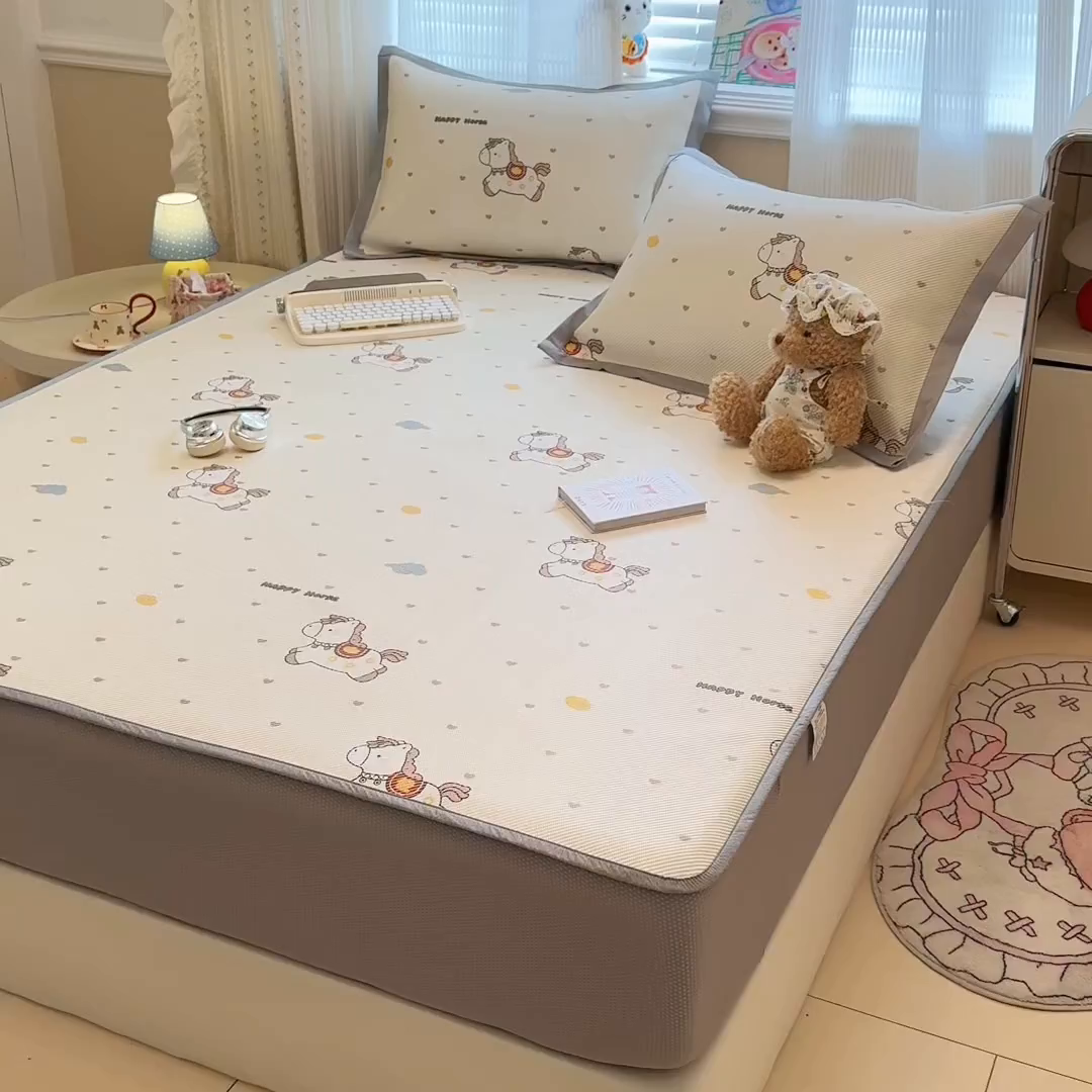 91家纺网 家纺一手货源 找家纺 慕尚家纺 2026新款清新凉感冰藤席床笠款 马踏祥光