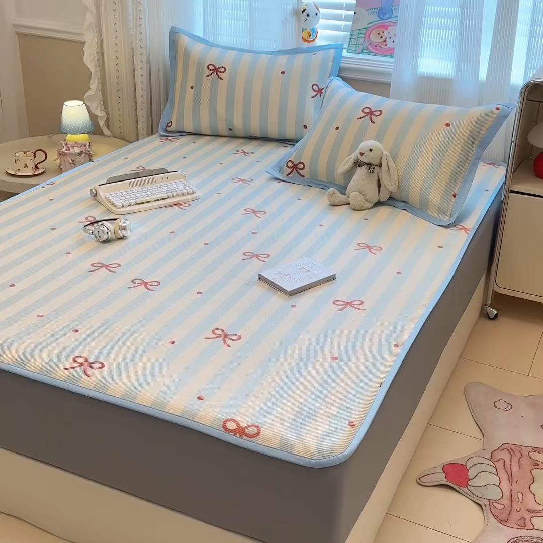 91家纺网 家纺一手货源 找家纺 慕尚家纺 2026新款清新凉感冰藤席床笠款 蝴蝶结