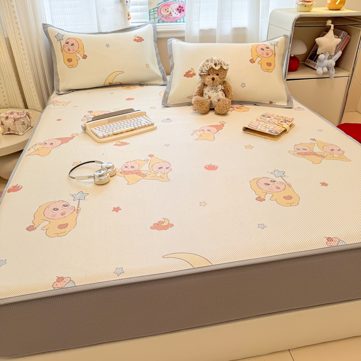 91家纺网 家纺一手货源 找家纺 慕尚家纺 2026新款清新凉感冰藤席床笠款 天使星仔