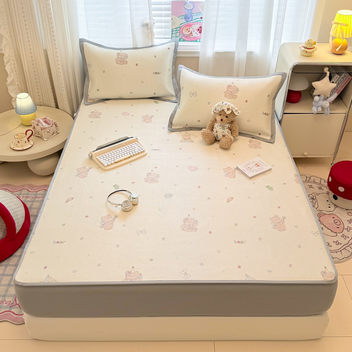 91家纺网 家纺一手货源 找家纺 慕尚家纺 2026新款清新凉感冰藤席床笠款 魔法小熊