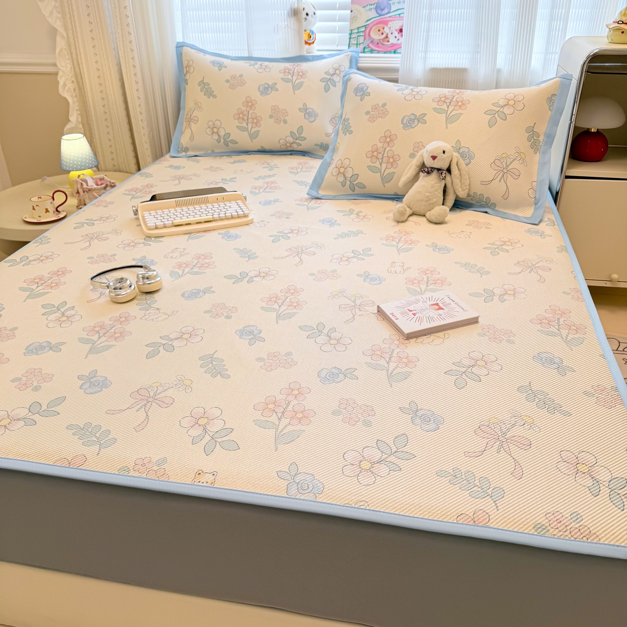 91家纺网 家纺一手货源 找家纺 慕尚家纺 2026新款清新凉感冰藤席床笠款 活力小猫