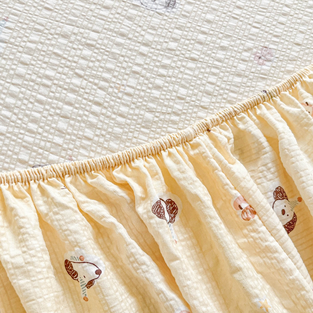 91家纺网 家纺一手货源 找家纺 蓝极人 2026新款泡泡纱印花床笠 CL生日狗