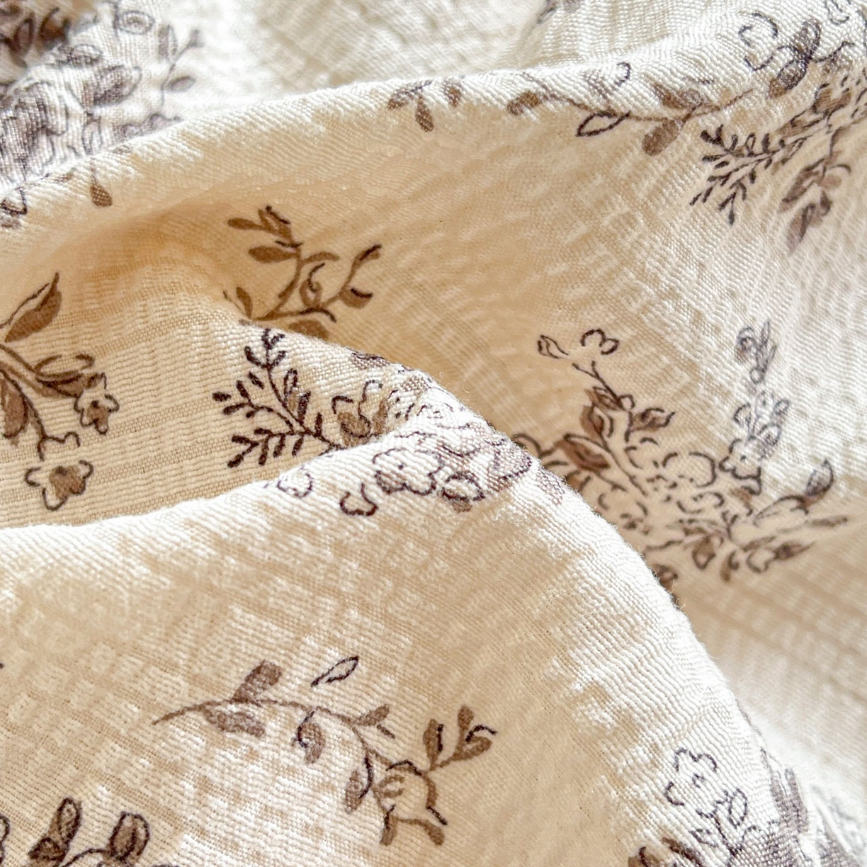 91家纺网 家纺一手货源 找家纺 蓝极人 2026新款泡泡纱印花床笠 CL初柠