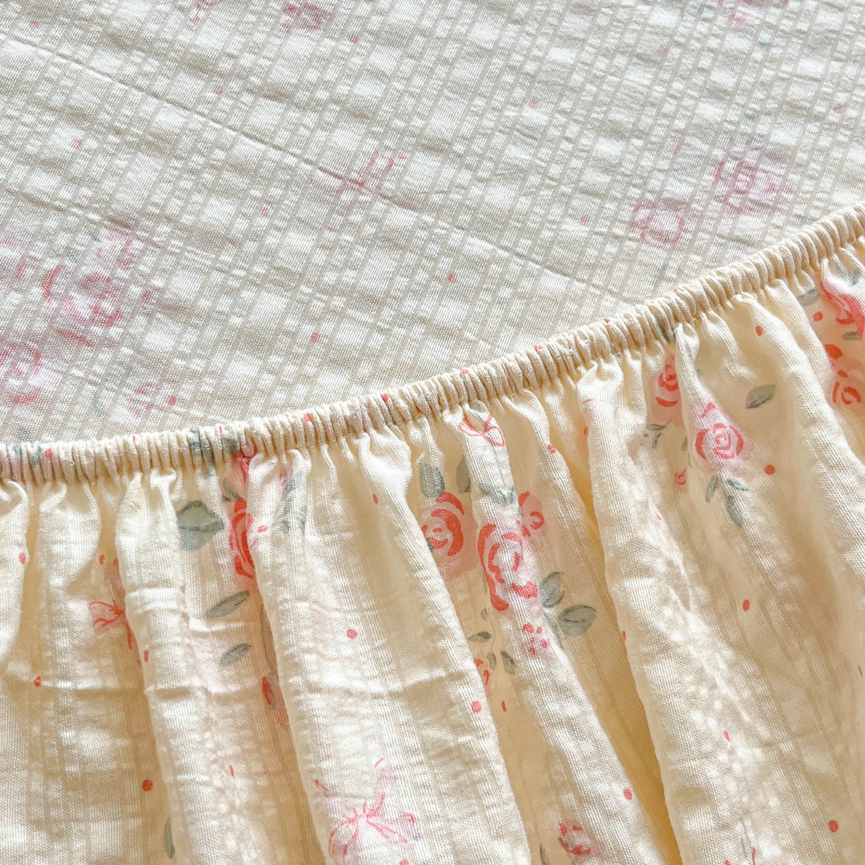 91家纺网 家纺一手货源 找家纺 蓝极人 2026新款泡泡纱印花床笠 CL月光