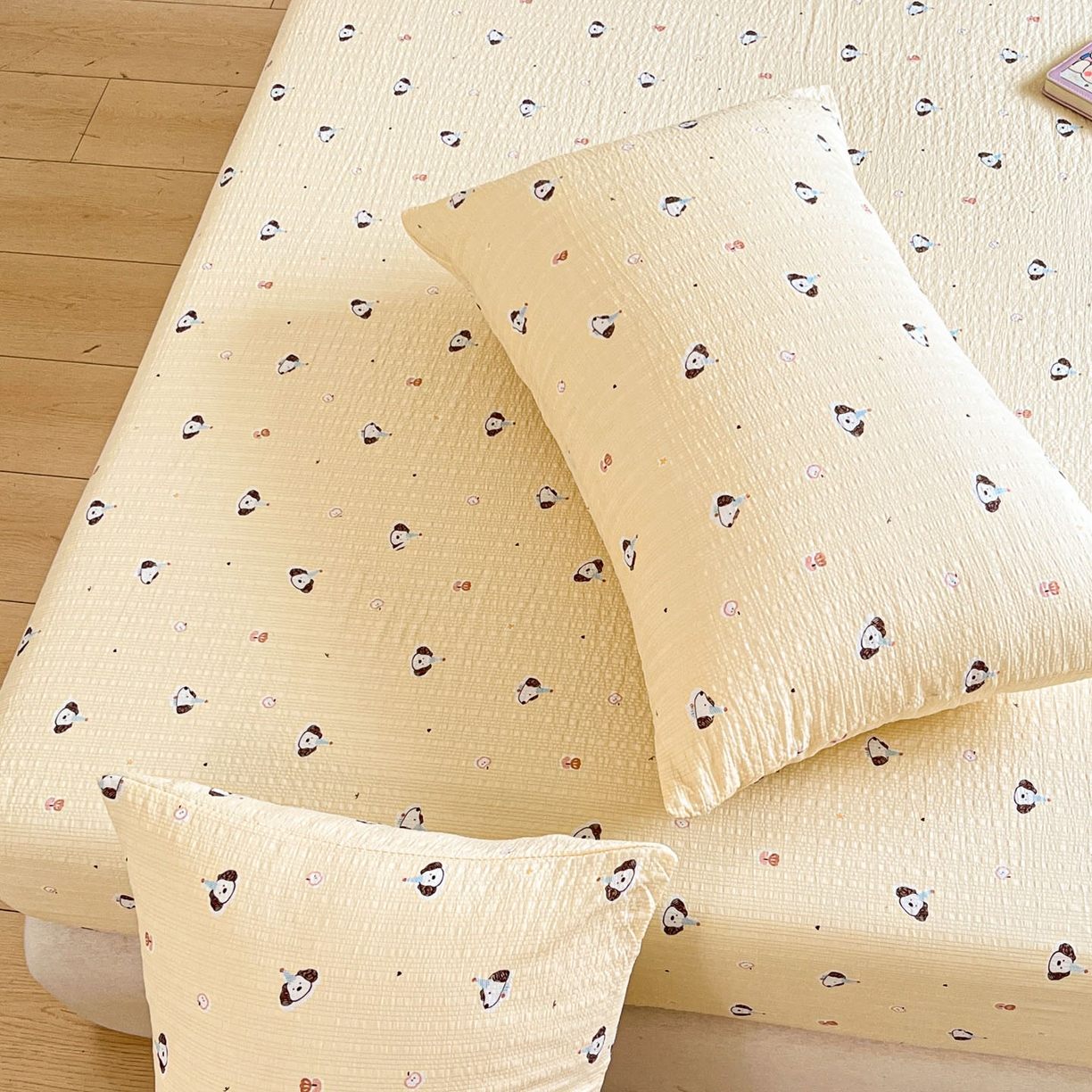 91家纺网 家纺一手货源 找家纺 蓝极人 2026新款泡泡纱印花床笠 CL生日狗