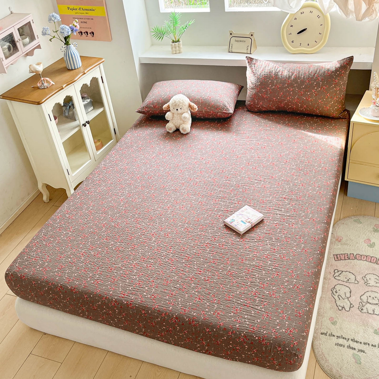 91家纺网 家纺一手货源 找家纺 蓝极人 2026新款泡泡纱印花床笠 CL胭脂