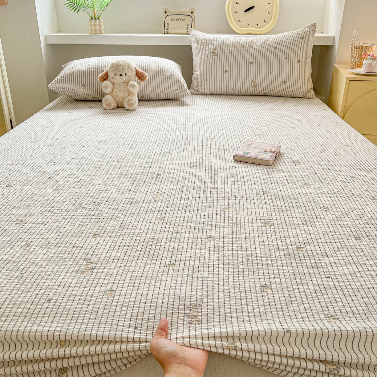 91家纺网 家纺一手货源 找家纺 蓝极人 2026新款泡泡纱印花床笠 CL蘑菇兔