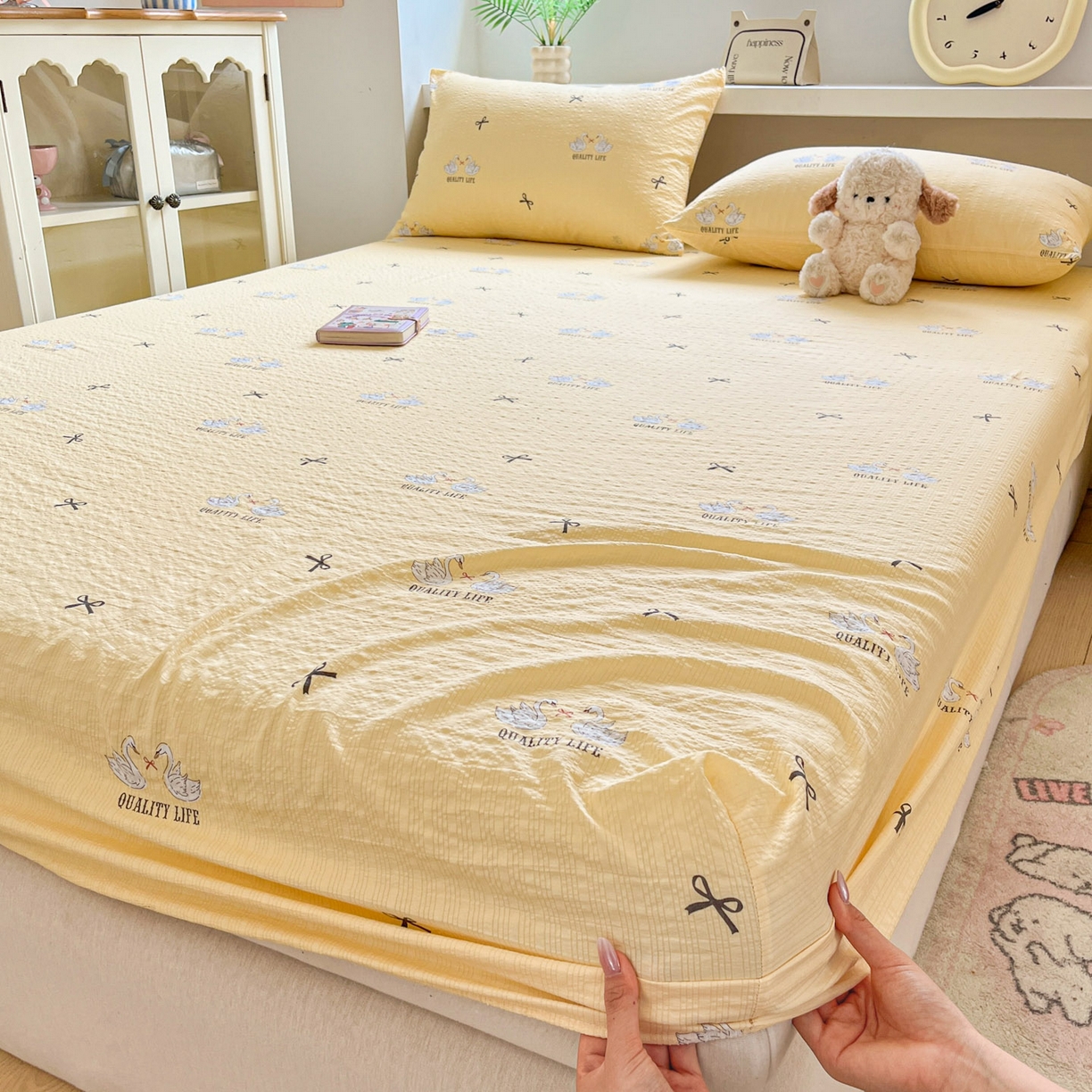 蓝极人 2026新款泡泡纱印花床笠 CL施华洛黄