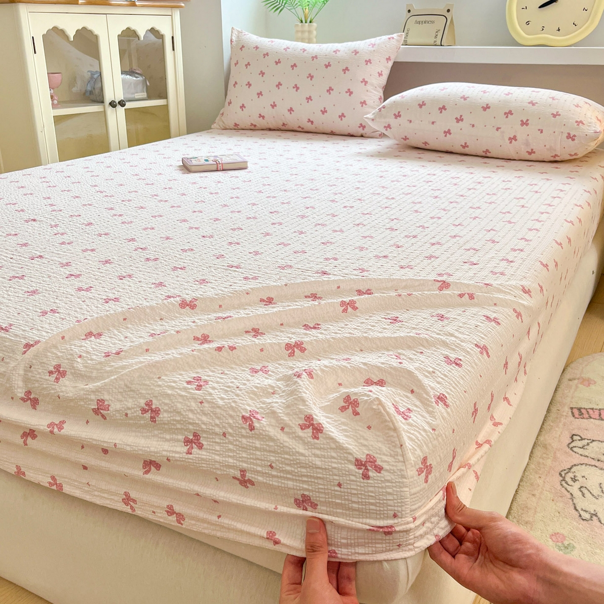 91家纺网 家纺一手货源 找家纺 蓝极人 2026新款泡泡纱印花床笠 CL若梦