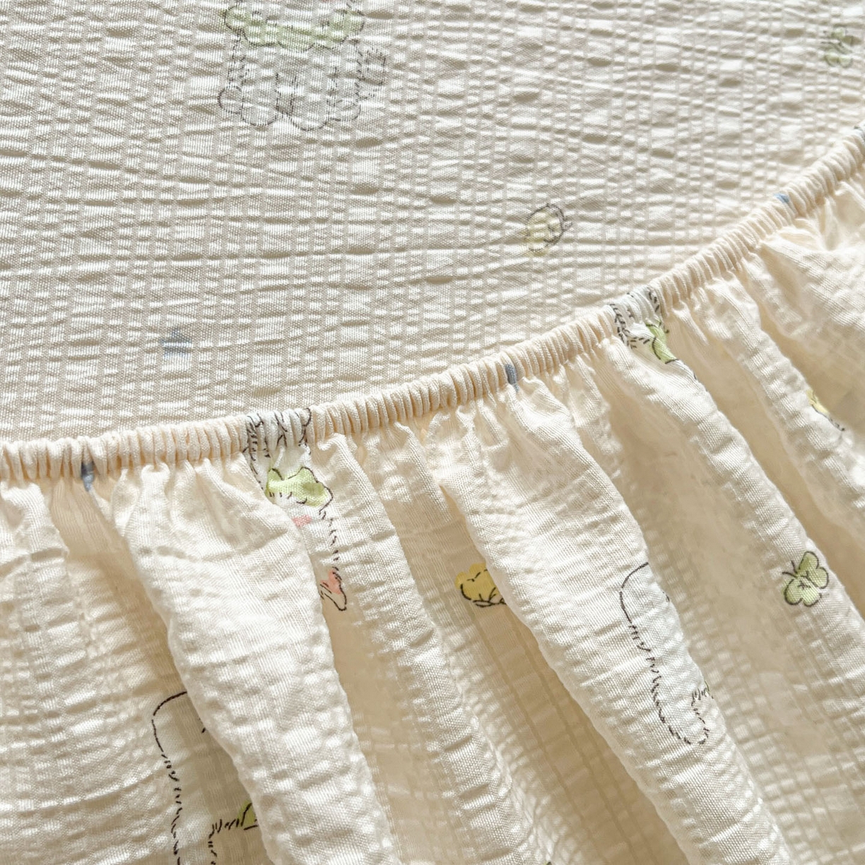 91家纺网 家纺一手货源 找家纺 蓝极人 2026新款泡泡纱印花床笠 CL耶耶狗