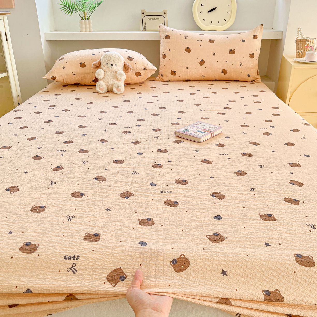 91家纺网 家纺一手货源 找家纺 蓝极人 2026新款泡泡纱印花床笠 CL曲奇猫