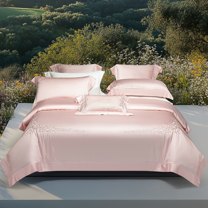 91家纺网 家纺一手货源 找家纺 诗黛尔 2026春夏新品天丝刺绣四件套若水伊人系列 若水伊人-落樱粉