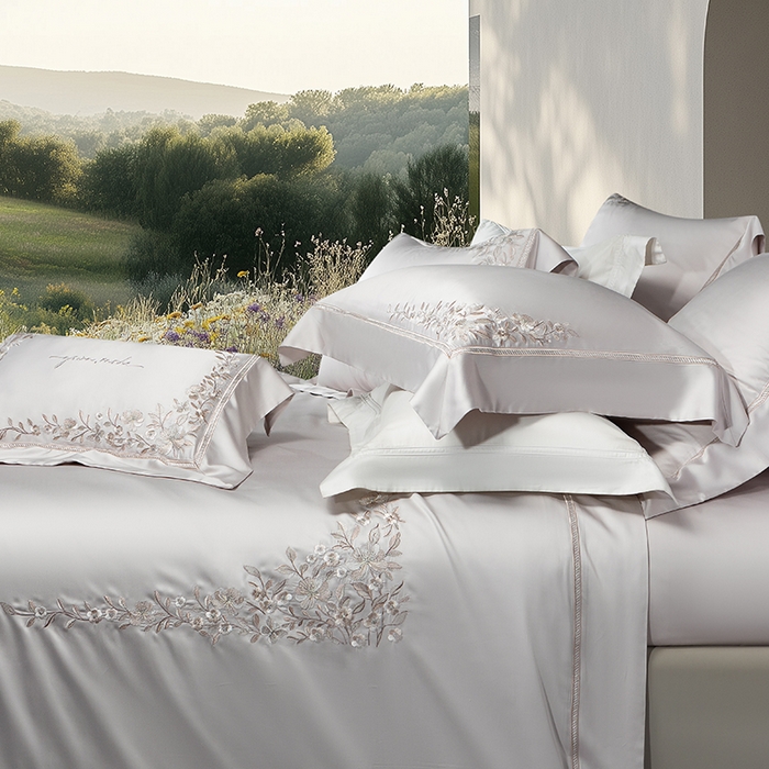 91家纺网 家纺一手货源 找家纺 诗黛尔 2026春夏新品天丝刺绣四件套若水伊人系列 若水伊人-绅士灰