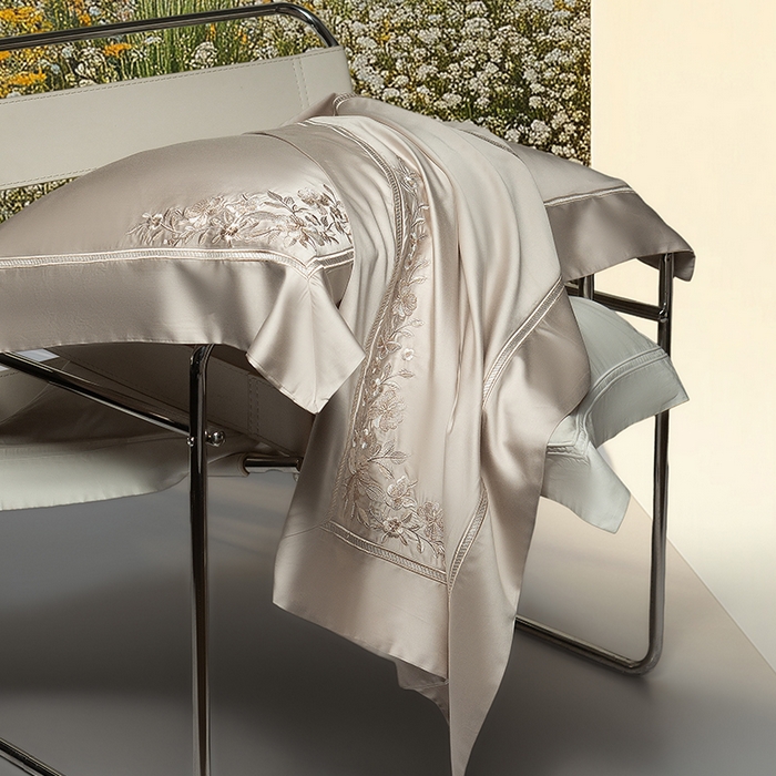 91家纺网 家纺一手货源 找家纺 诗黛尔 2026春夏新品天丝刺绣四件套若水伊人系列 若水伊人-香槟金