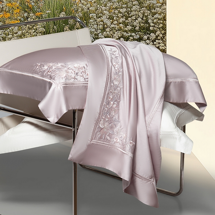 91家纺网 家纺一手货源 找家纺 诗黛尔 2026春夏新品天丝刺绣四件套若水伊人系列 若水伊人-淡雅紫