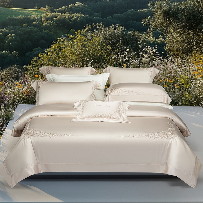 91家纺网 家纺一手货源 找家纺 诗黛尔 2026春夏新品天丝刺绣四件套若水伊人系列 若水伊人-香槟金