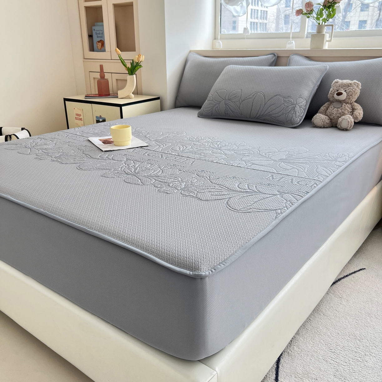 91家纺网 家纺一手货源 找家纺 能好家纺 2026新款高分子PE冰豆豆凉席床笠款 半夏灰