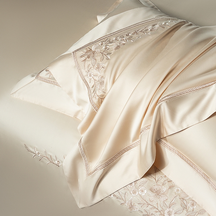 91家纺网 家纺一手货源 找家纺 诗黛尔 2026春夏新品天丝刺绣四件套若水伊人系列 若水伊人-卡其色