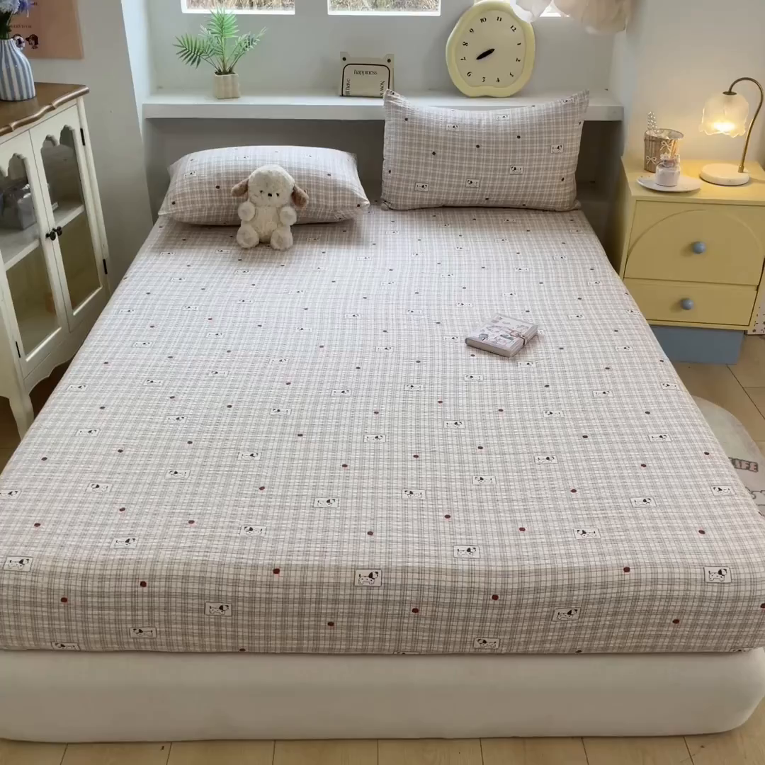 91家纺网 家纺一手货源 找家纺 蓝极人 2026新款泡泡纱印花床笠 CL苹果狗