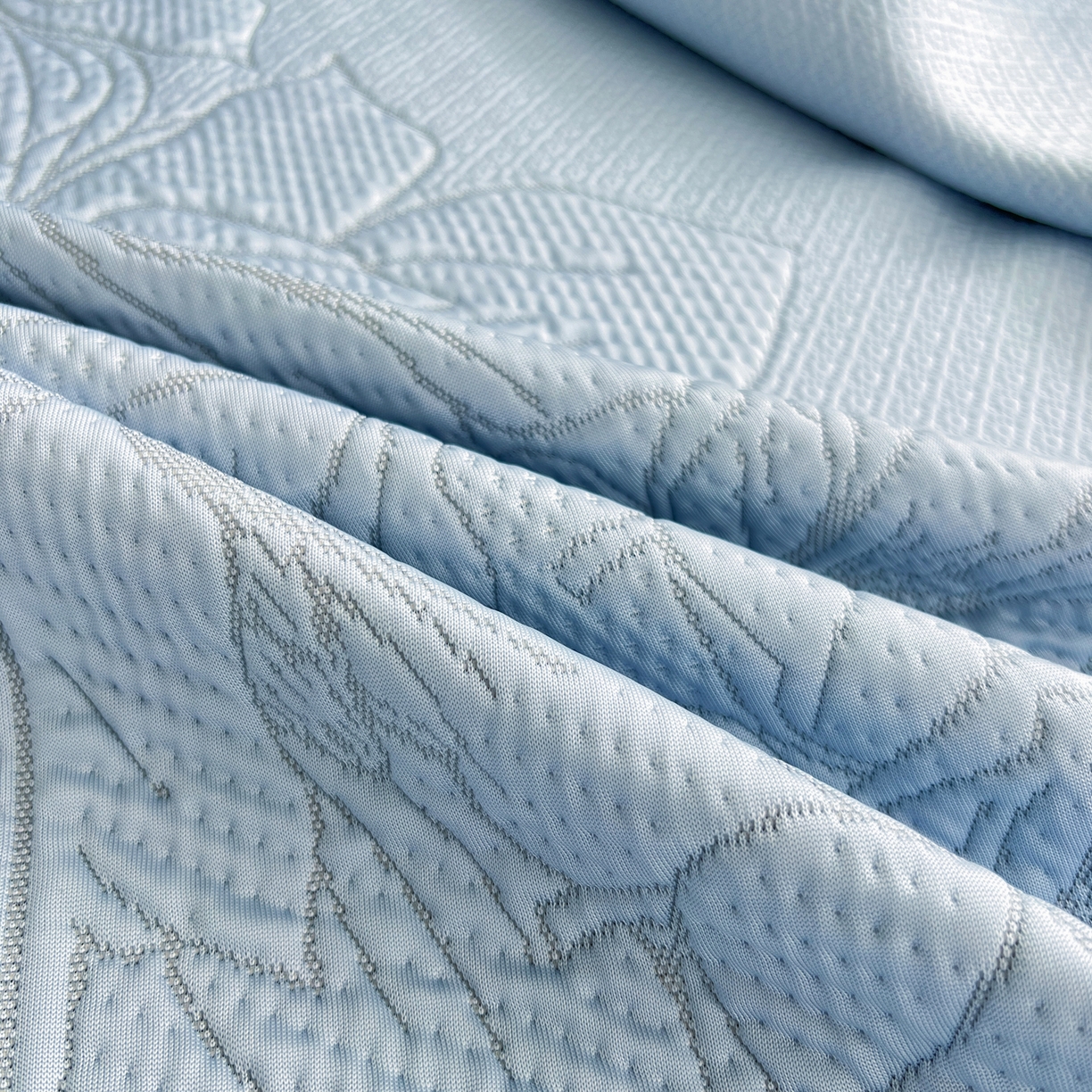 91家纺网 家纺一手货源 找家纺 能好家纺 2026新款高分子PE冰豆豆凉席床笠款 半夏蓝