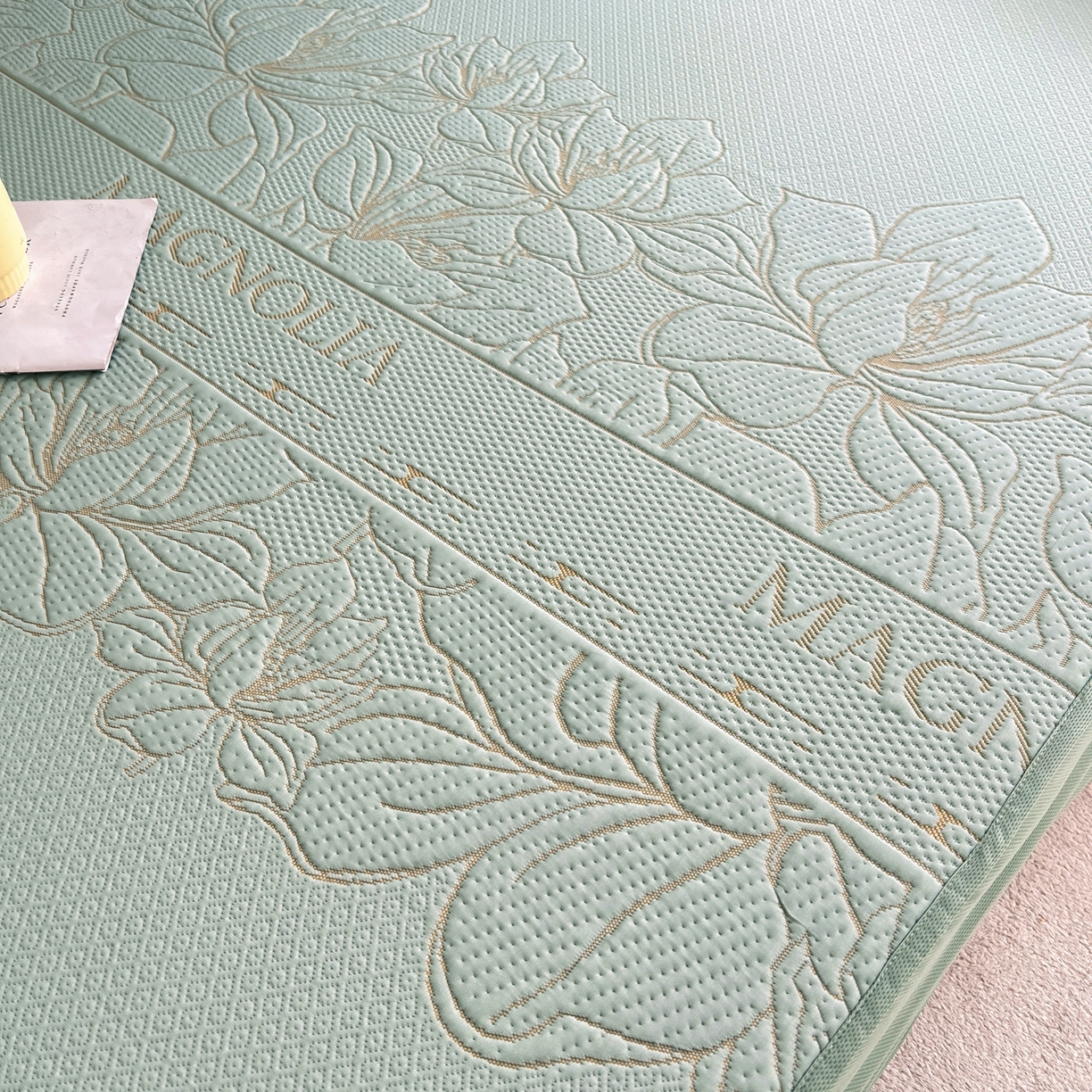 91家纺网 家纺一手货源 找家纺 能好家纺 2026新款高分子PE冰豆豆凉席床笠款 半夏绿