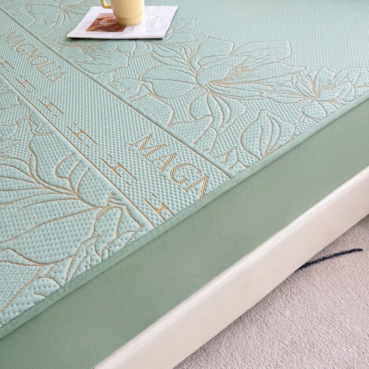 91家纺网 家纺一手货源 找家纺 能好家纺 2026新款高分子PE冰豆豆凉席床笠款 半夏绿