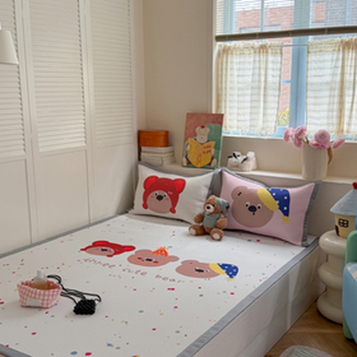 91家纺网 家纺一手货源 找家纺 Sweet dreams甜梦 2026新款数码印花大板凉感豆豆席 三只小熊