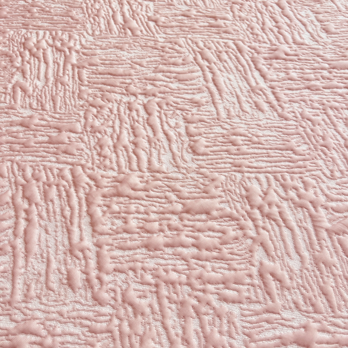 91家纺网 家纺一手货源 找家纺 能好家纺 2026新款高分子PE冰豆豆凉席床笠款 轻奢粉