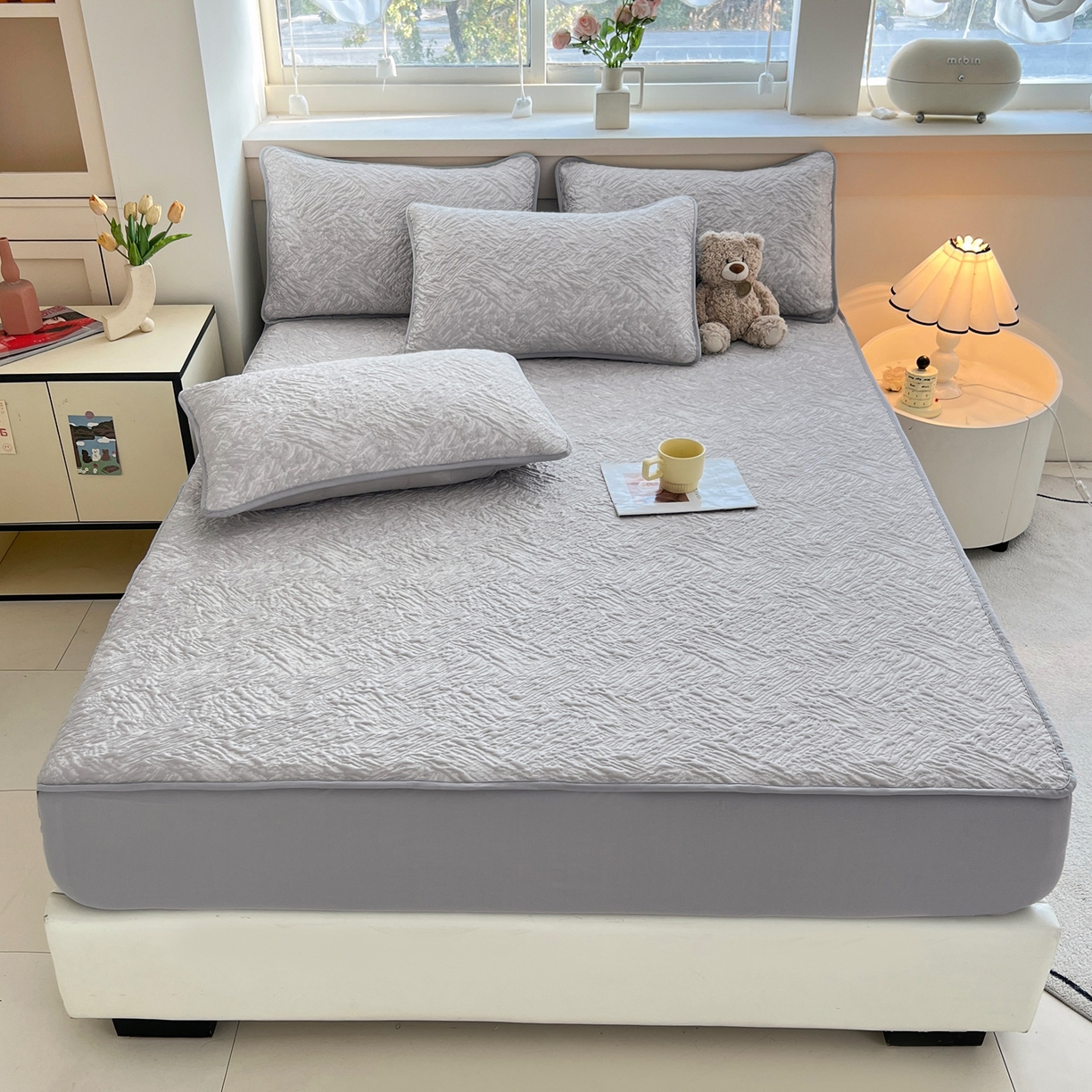 91家纺网 家纺一手货源 找家纺 能好家纺 2026新款高分子PE冰豆豆凉席床笠款 轻奢灰