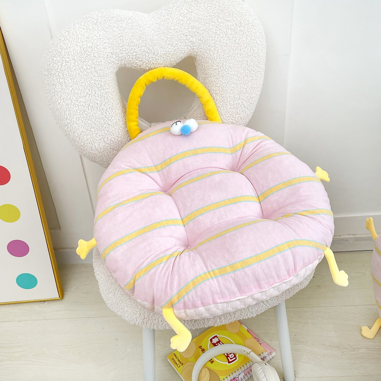 91家纺网 家纺一手货源 找家纺 座享家 2026新款多巴胺春夏两用蒲团 蒲团粉