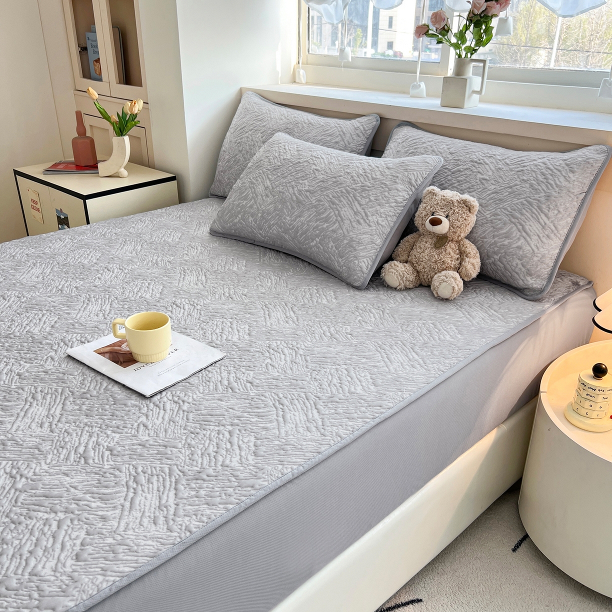 91家纺网 家纺一手货源 找家纺 能好家纺 2026新款高分子PE冰豆豆凉席床笠款 轻奢灰