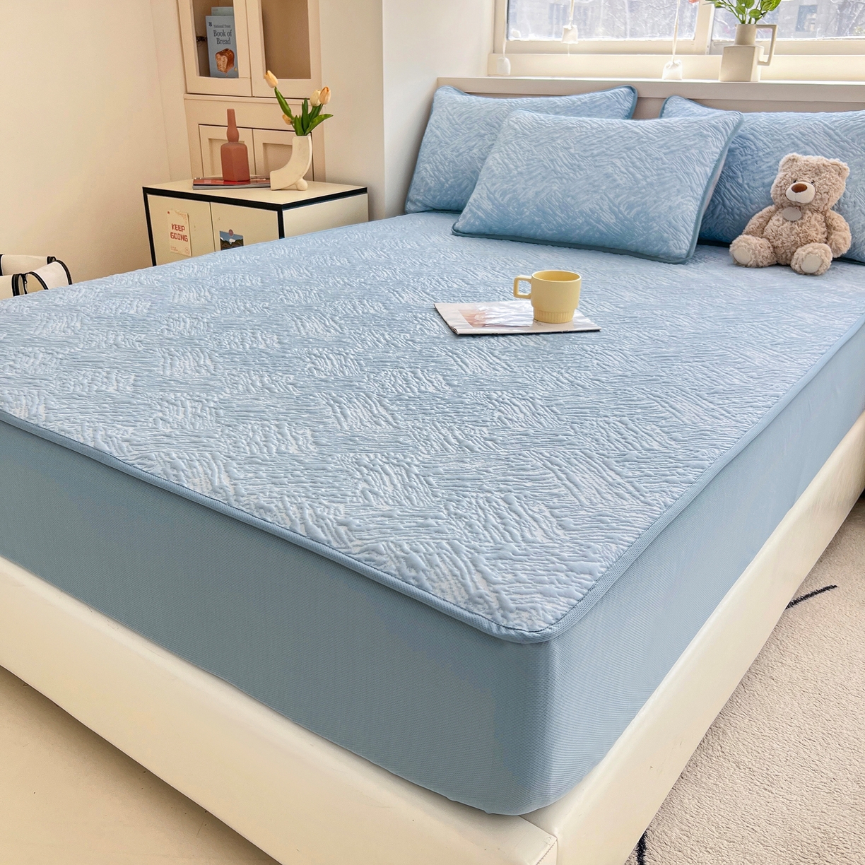 91家纺网 家纺一手货源 找家纺 能好家纺 2026新款高分子PE冰豆豆凉席床笠款 轻奢蓝